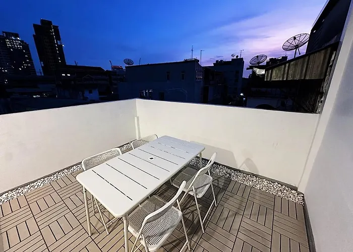 Holiday home 2br Bts Sukhumvit Line Udomsuk Bangkok